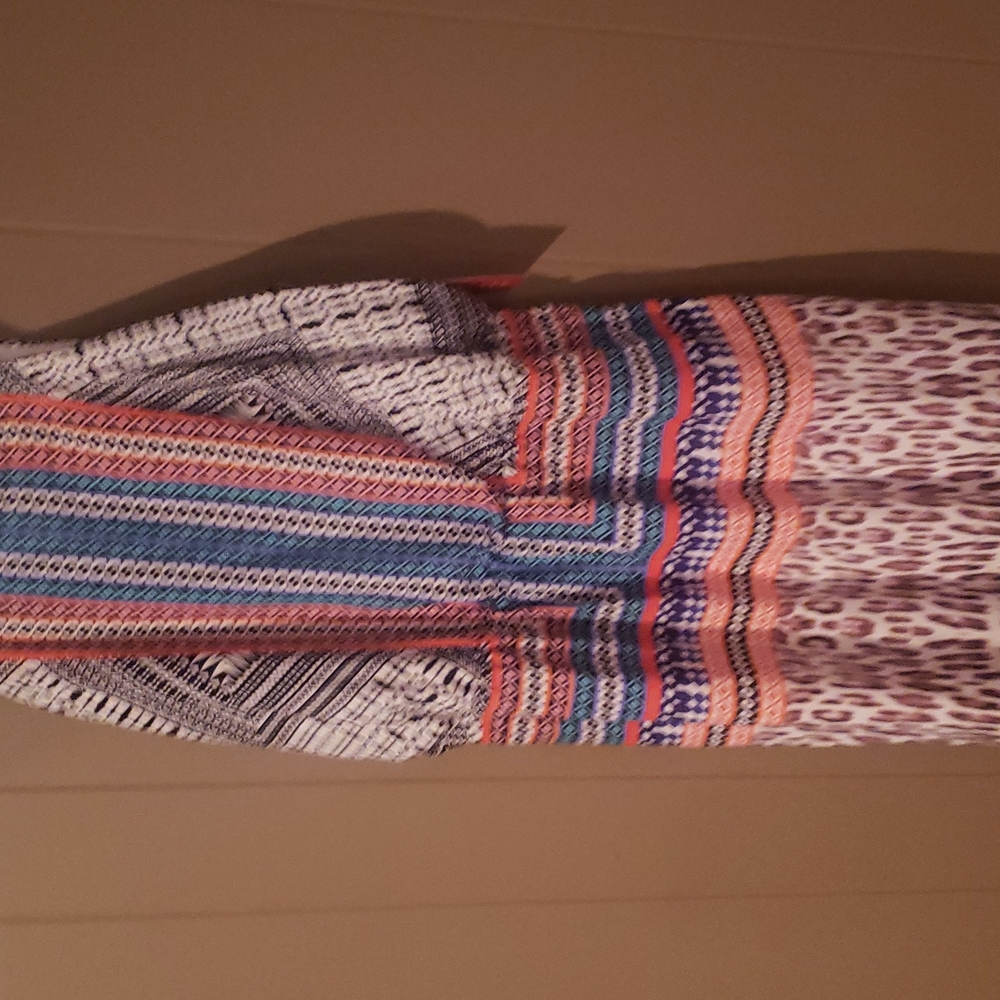 Dress - Maxi - Picture 4 of 11